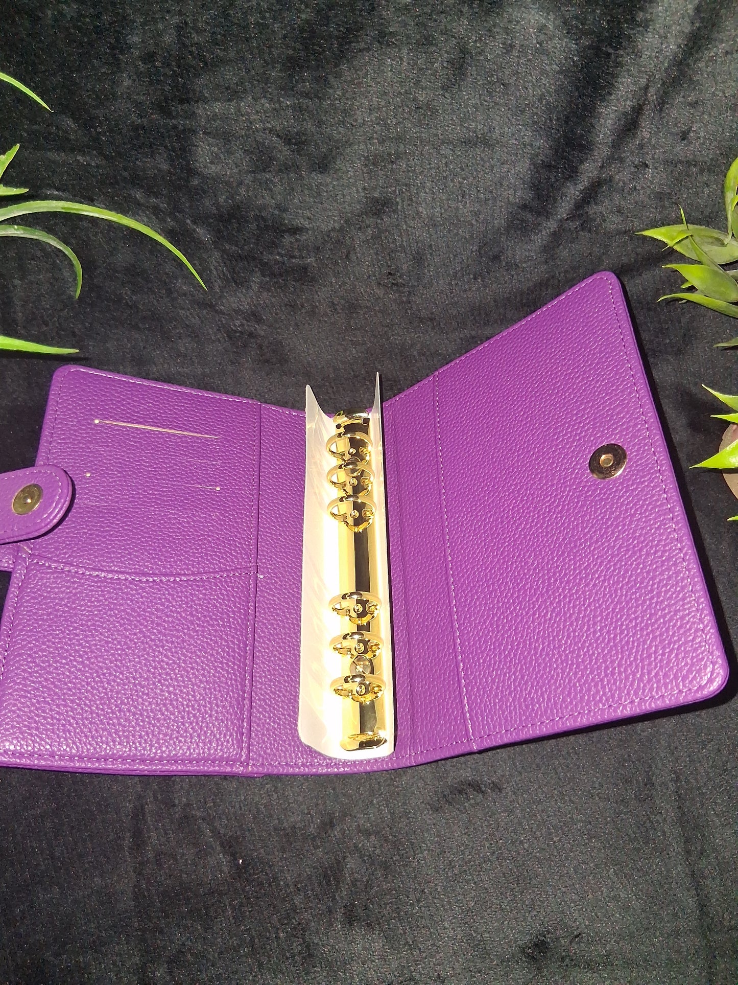 Pebbled Faux Leather Bow Binder: Elegant Organizer for Planners, Budgeting, Stationery
